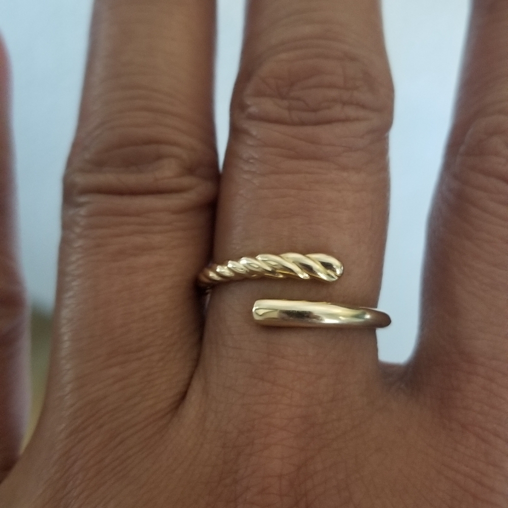 Gabriel & Co. 14K Yellow Gold Twisted Rope Bypass Open Ring